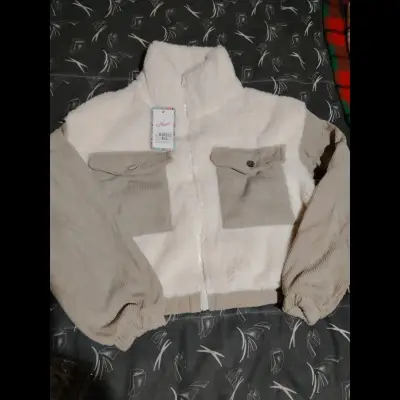Chaqueta de mujer bicolor con bolsillos - miniatura 3