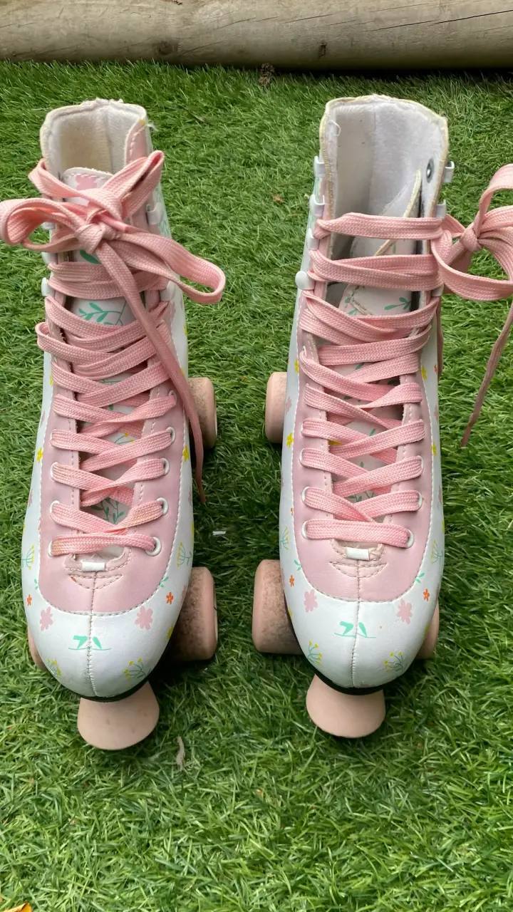 Patines de 4 ruedas talla 38 - 2