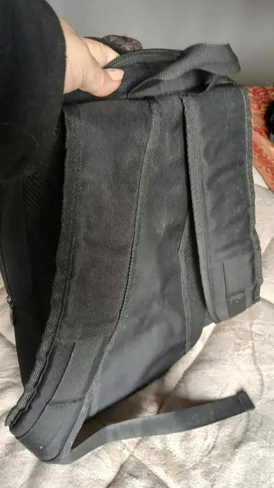 Mochila negra Honeywell con múltiples compartimentos - miniatura 4
