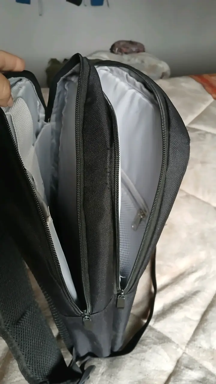 Mochila negra Honeywell con múltiples compartimentos - 5
