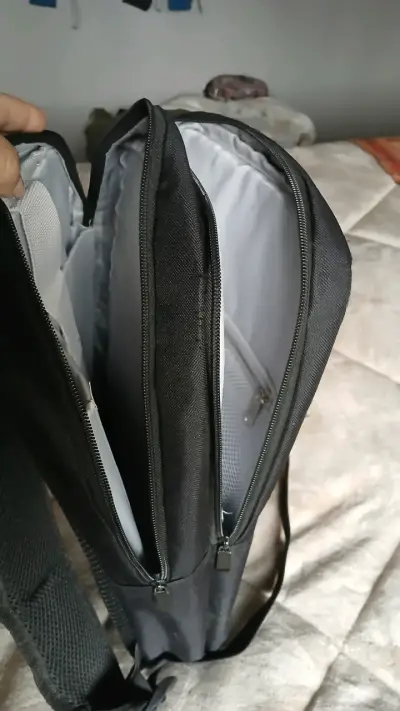 Mochila negra Honeywell con múltiples compartimentos - miniatura 5