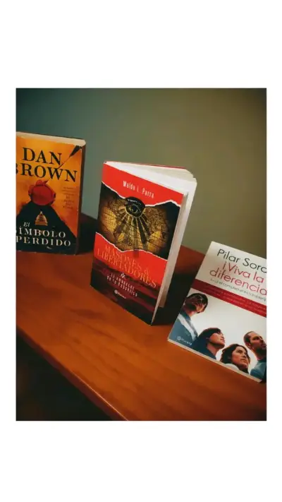 Lote 3 libros de autores reconocidos - miniatura 1