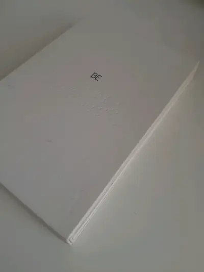 Álbum BTS BE ESSENTIAL EDITION - miniatura 1