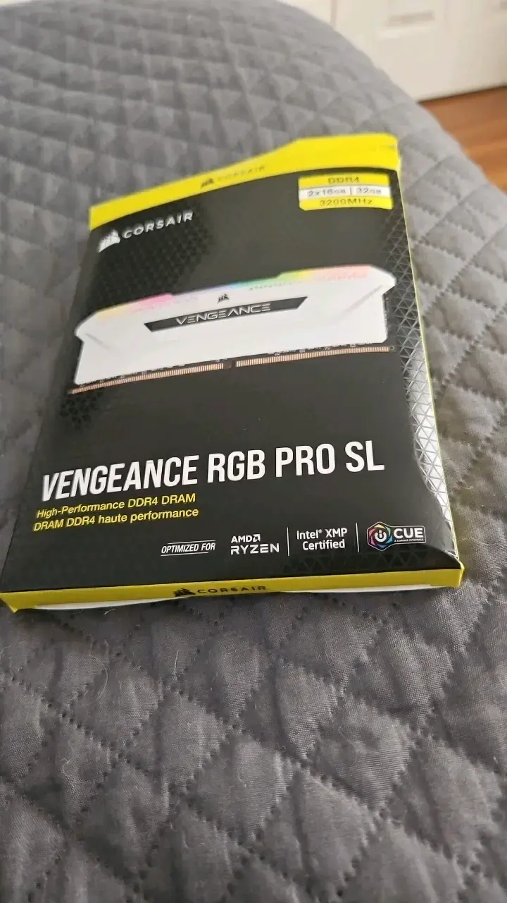Kit RAM 16GB  2x8gb  Corsair 3600Mhz Ignorar Caja - 3