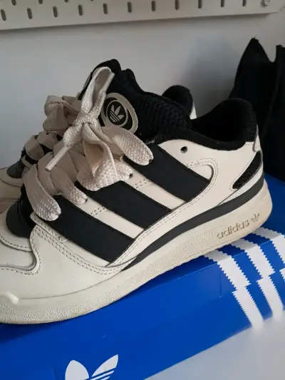 Zapatillas Adidas Forum 2000 - miniatura 2