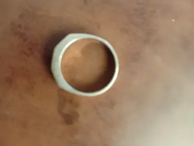 Anillo de plata con incrustación lapislazuli - miniatura 2