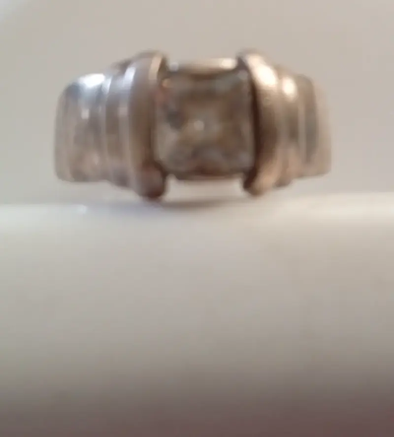 Anillo de plata con piedra principal circón - 3