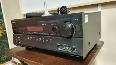 Receptor AV Onkyo TX-SR607 con múltiples entradas - miniatura 1