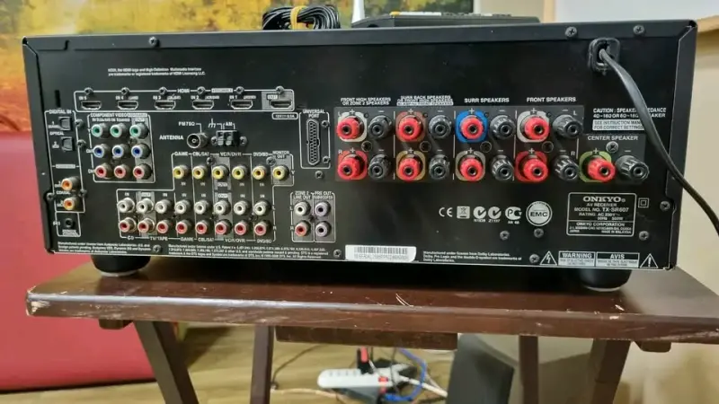 Receptor AV Onkyo TX-SR607 con múltiples entradas - 3