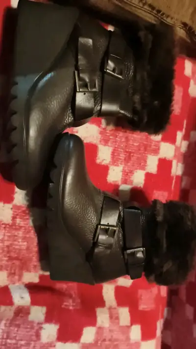 Botines de cuero marrone con plataforma y hebillas - miniatura 1