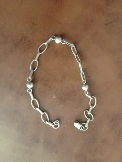 Pulsera de plata con diseño de eslabones - miniatura 1