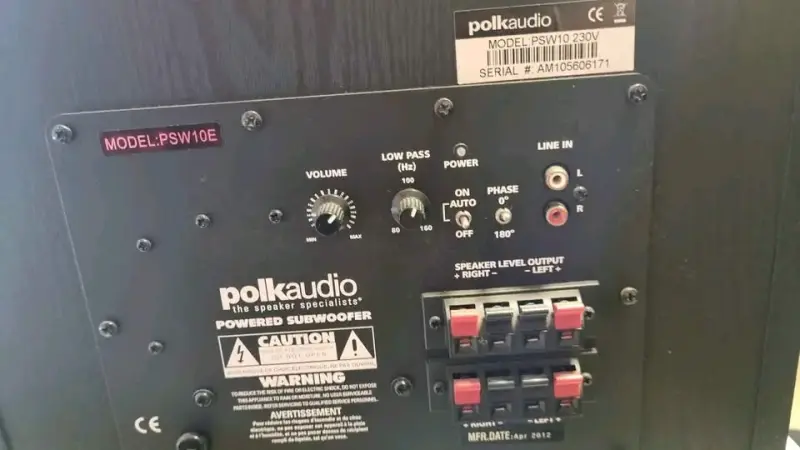Subwoofer Polk Audio PSW10E con Control de Volumen - 2