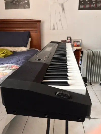 Teclado Casio CDP-230r - miniatura 6