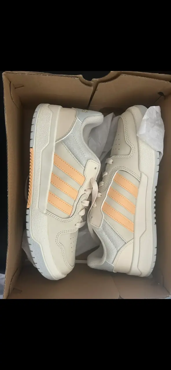 Zapatillas deportivas Adidas beige y naranja - 1