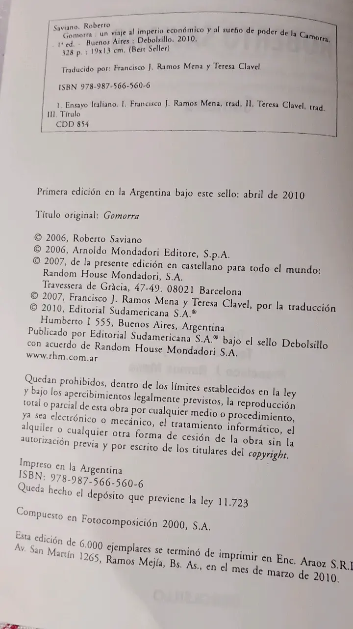 Libro Gomorra de Roberto Saviano - 3