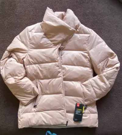 Chaqueta acolchada resistente al agua Under Armour - miniatura 1