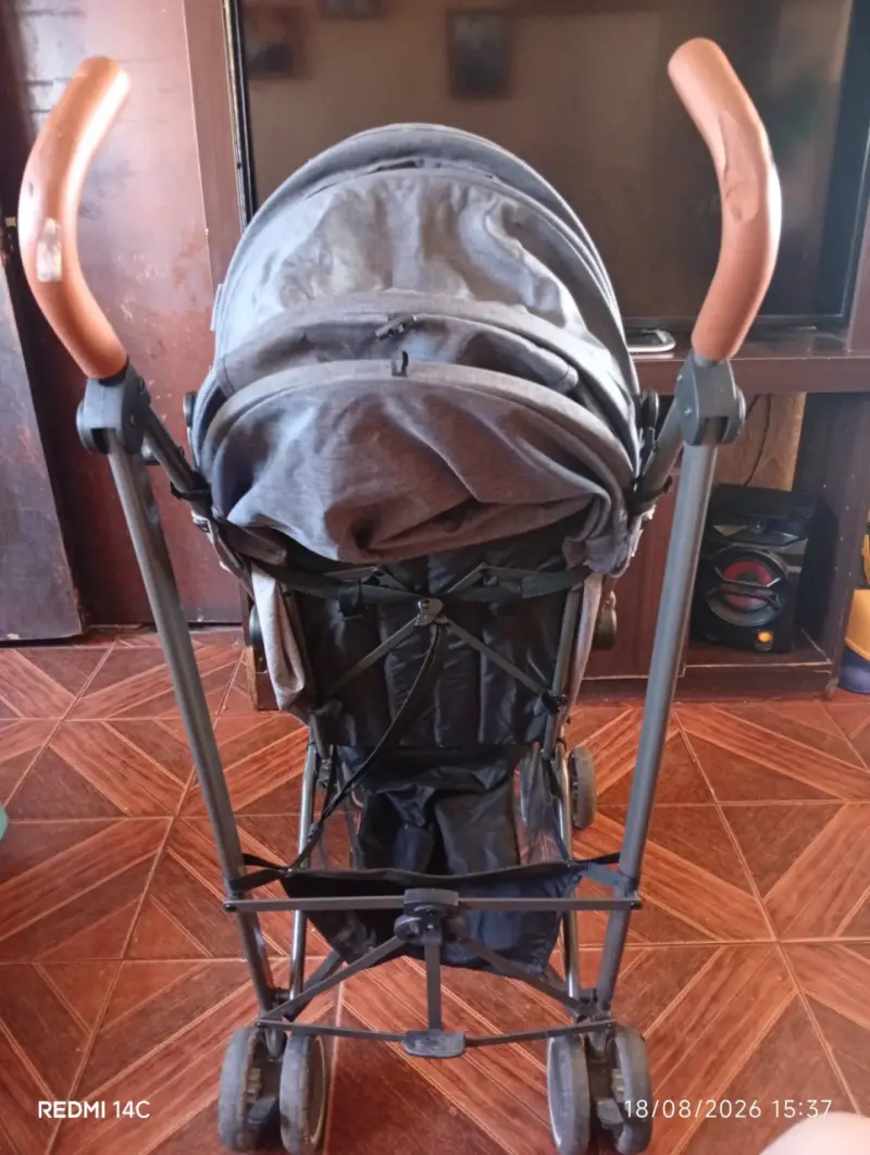 Coche de Paseo Bebesit Gris Plegable - 3