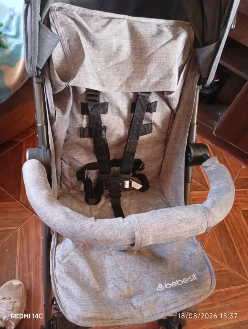 Coche de Paseo Bebesit Gris Plegable - 4