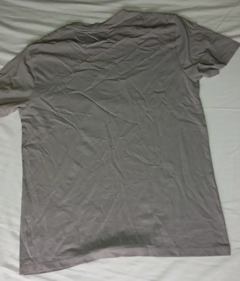 Polera Levi's gris para hombre - 3