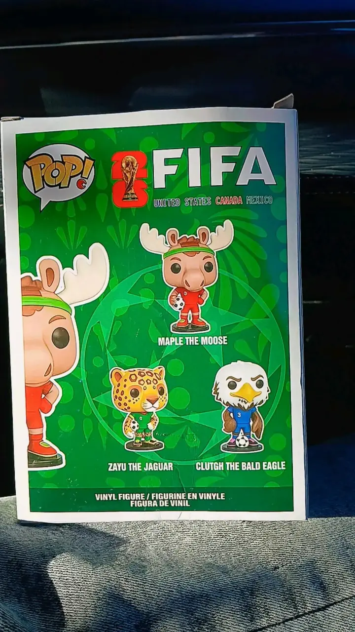 Figuras de las mascotas del mundial - 6