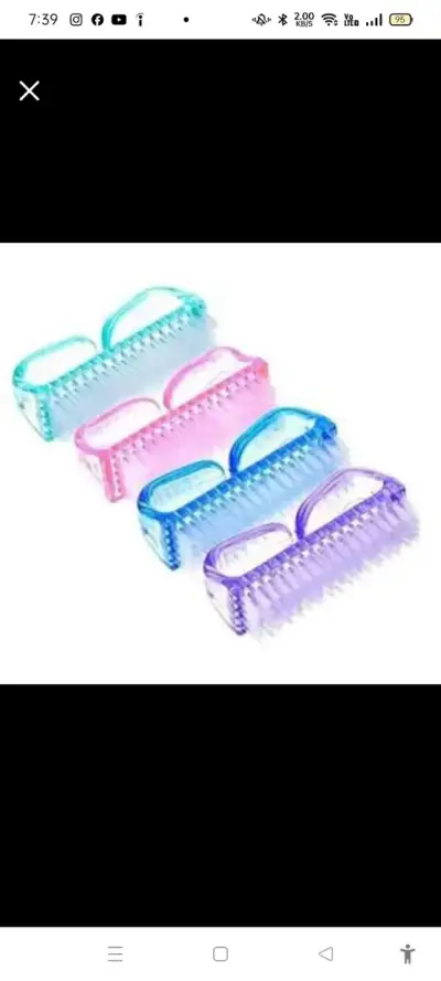 Set de cepillos de uñas en colores pastel - miniatura 1