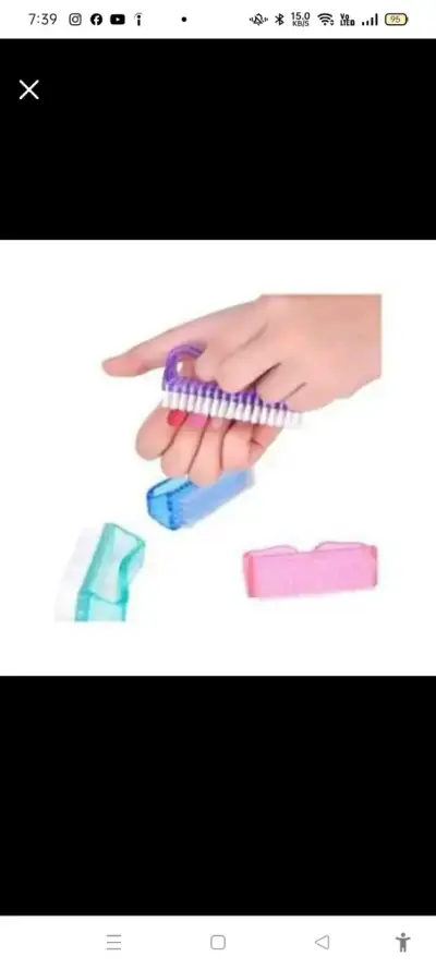 Set de cepillos de uñas en colores pastel - miniatura 2