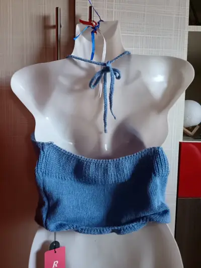 Top tejido azul con estrellas de mar - miniatura 2