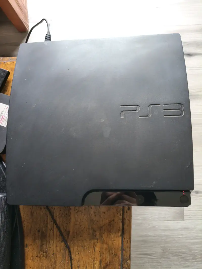 Consola PS3 con juegos incluidos - 1