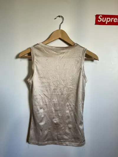 polera sin mangas beige brillante - miniatura 2