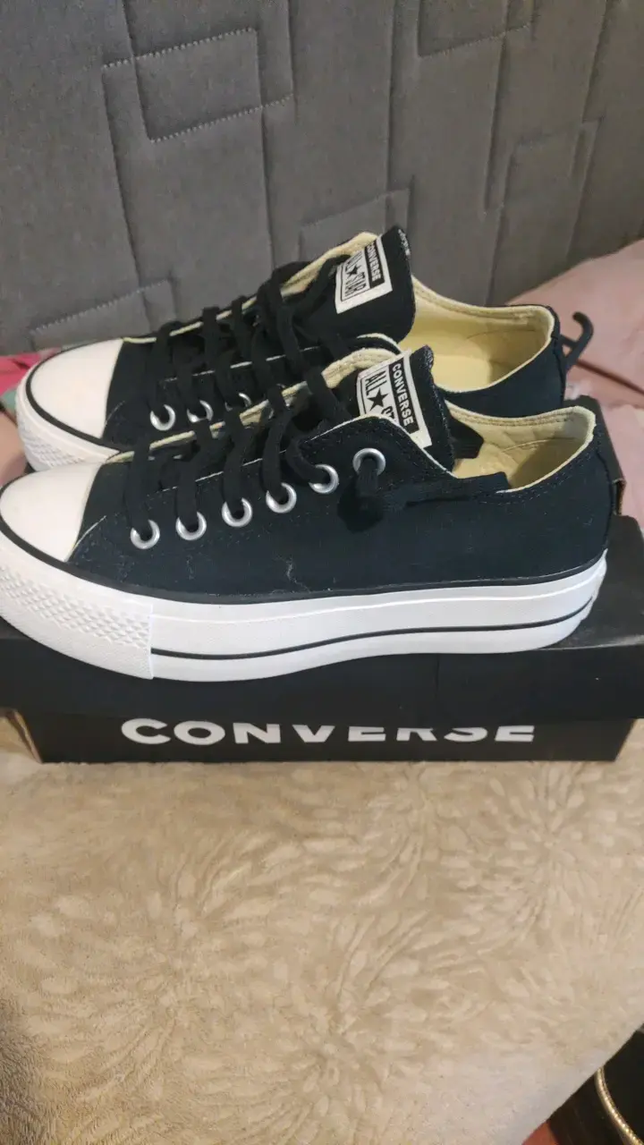 Zapatillas Converse All Star negras clásicas - 1