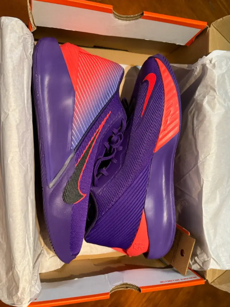 Zapatillas basketball Nike G.T Jump Academy - 1