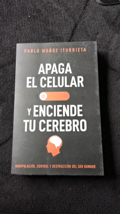 Libro Apaga el Celular y Enciende tu Cerebro - miniatura 1
