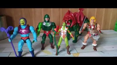 Figuras acción motu origins - miniatura 2