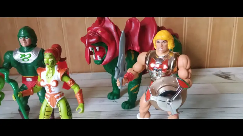 Figuras acción motu origins - 3