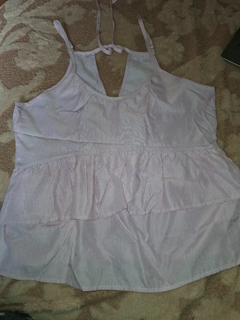 Blusa sin mangas con diseño a rayas