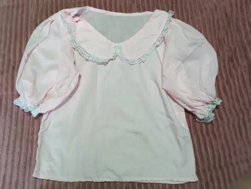 Polera rosa estilo coquette