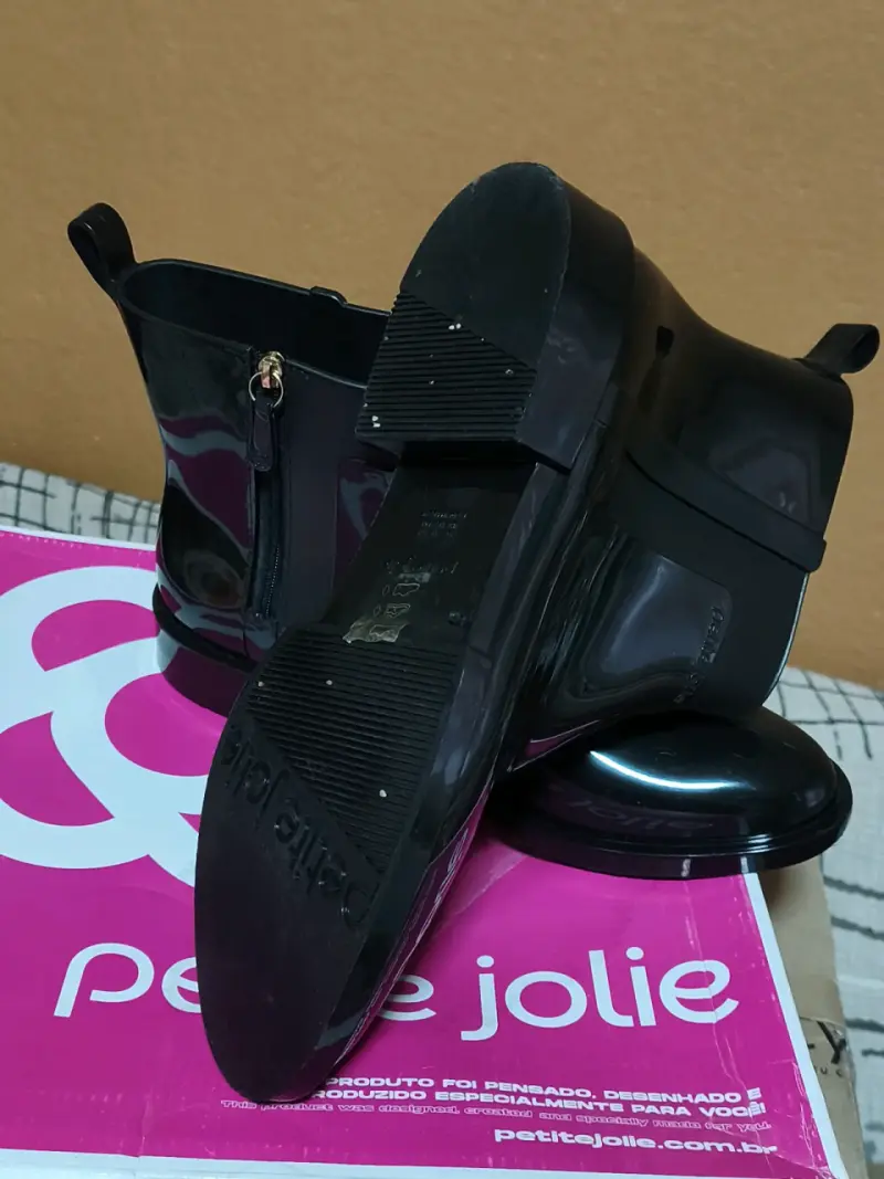 Botines de goma negros Petite Jolie número 40 - 1