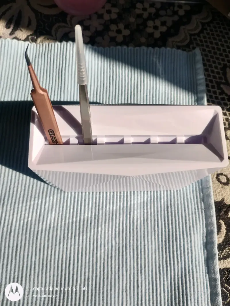 Kit de Extensiones de Pestañas con Pinzas y Soporte - 1