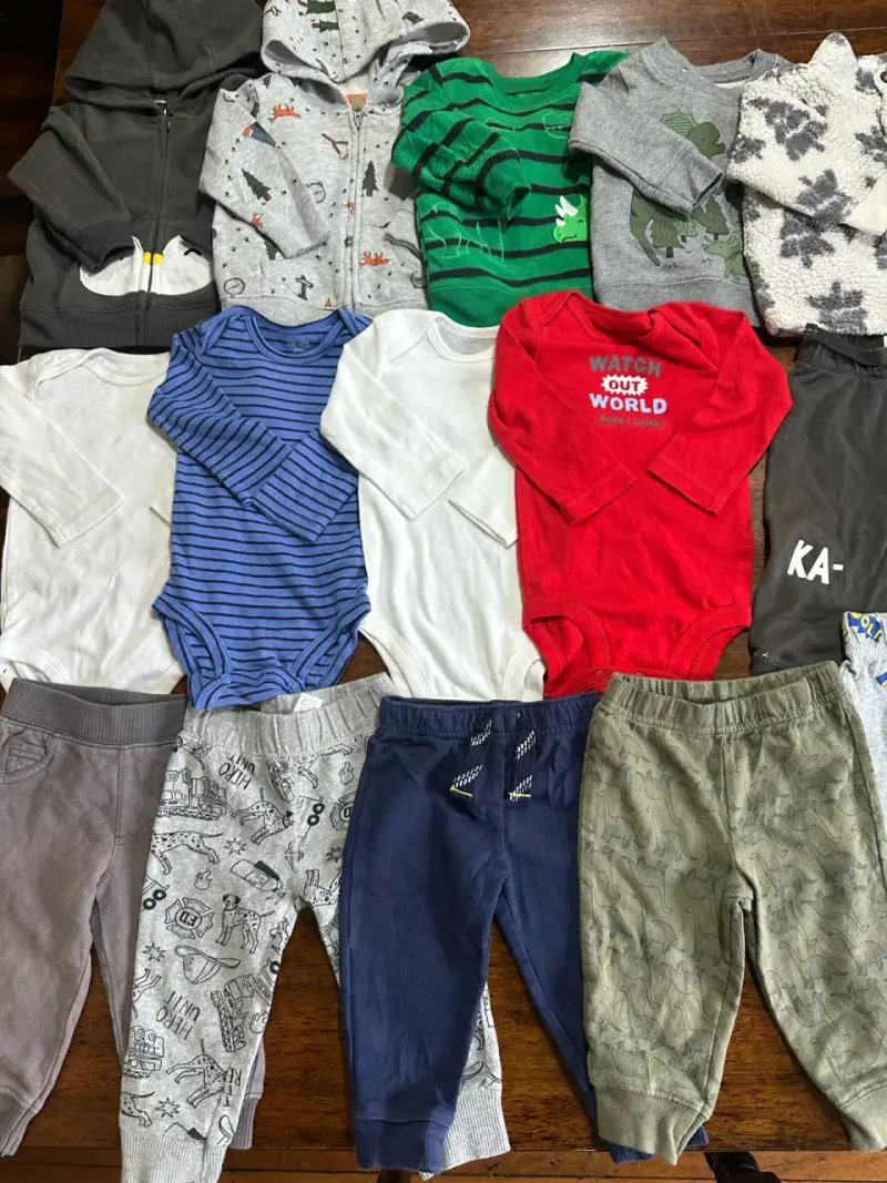 Lote de ropa de bebé niño 6 meses carters - 2