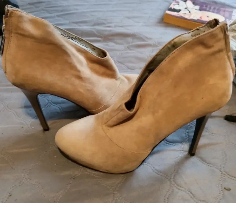 Botas altas de mujer en varios estilos y 2 precios - 5