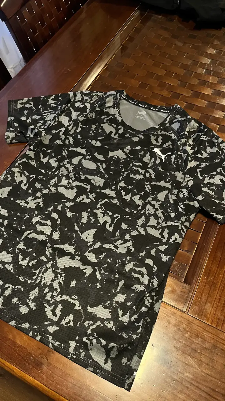 Polera deportiva camuflada Puma negra - 2