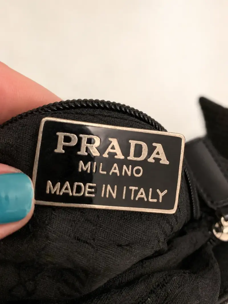 Bolso bandolera negro Prada de nylon - 2
