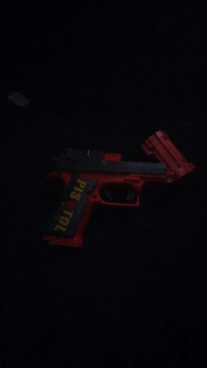 Pistola de juguete roja para niños - 3
