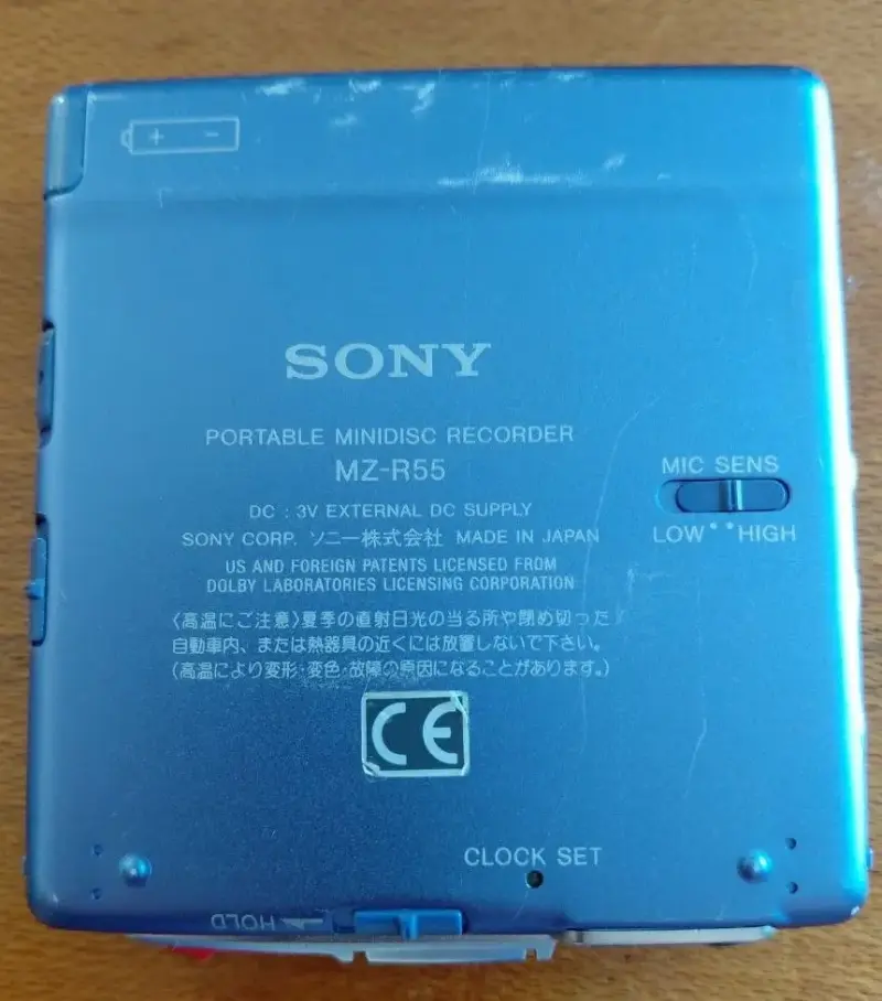 Sony MZ-R55 MiniDisc Walkman + accesorios - 5