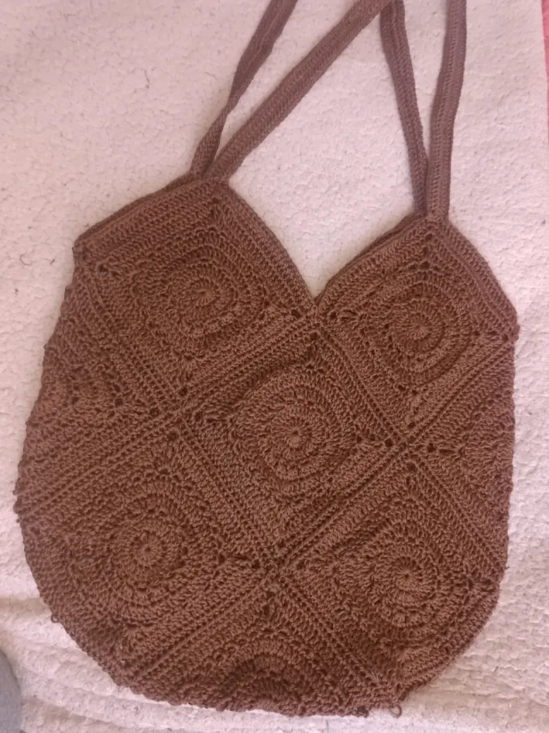 Bolso de crochet marrón hecho a mano - 4