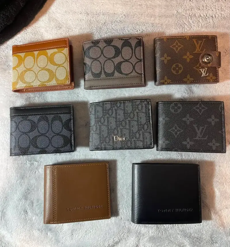 Cartera de Cuero para Hombre con Diseño Elegante - 1