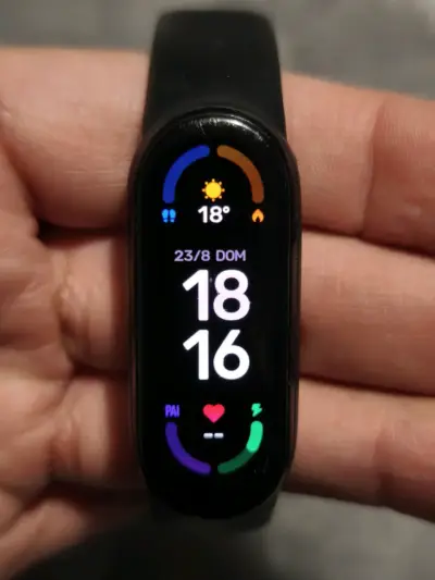 Xiaomi Mi Smart Band 6 - miniatura 1