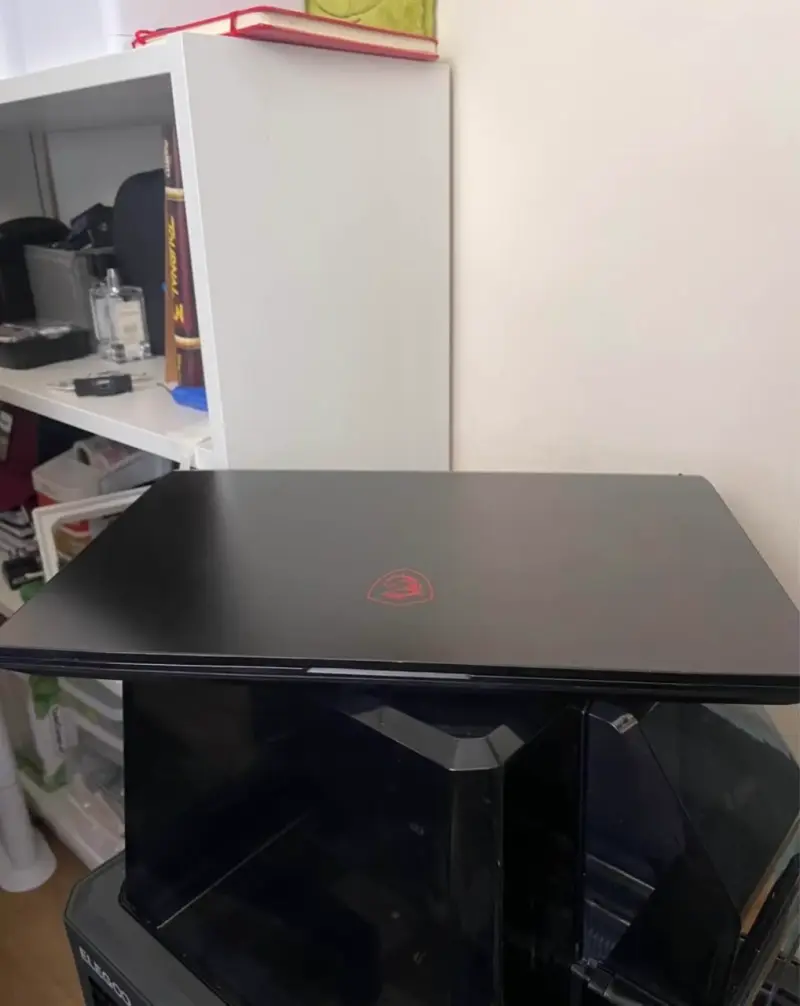 MSI GF75 thin rtx3060 - 4