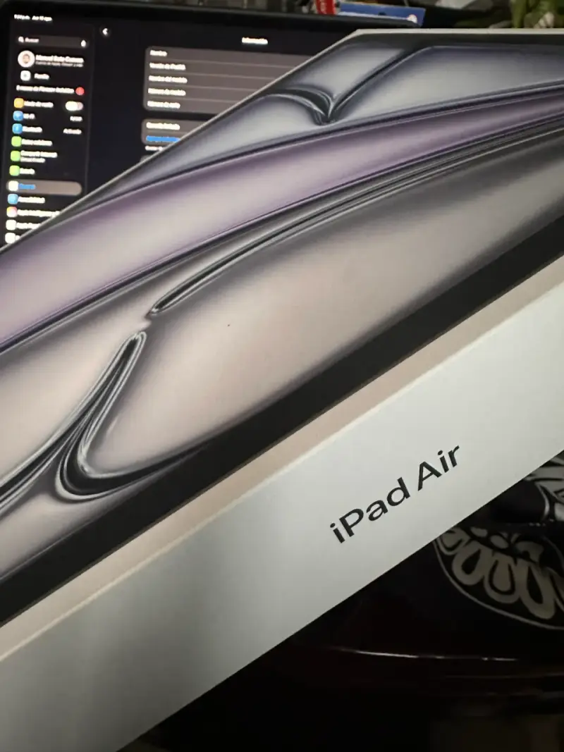 iPad Air 13-inch M4 con 1TB de almacenamiento - 2