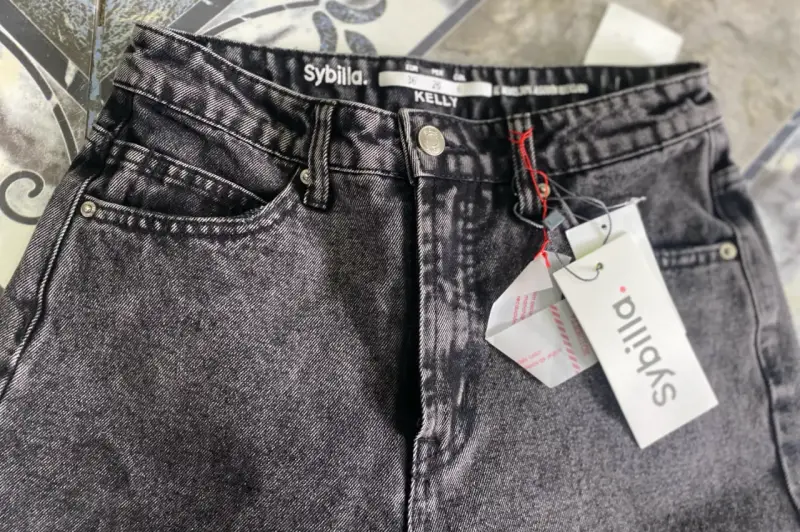 Jeans negros Sybilla Kelly para mujer - 3